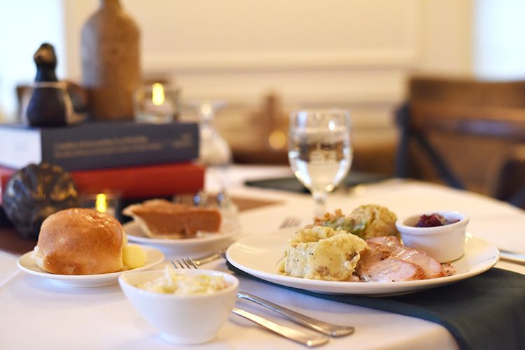 Thanksgiving Meals: Preorder & Pickup